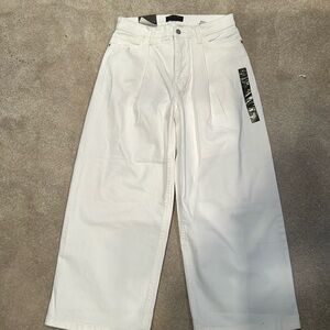 NWT banana republic white cropped jeans